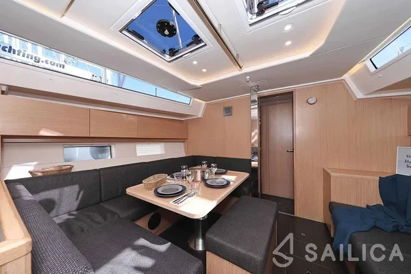 Bavaria C45 Holiday - Yacht Charter Sailica
