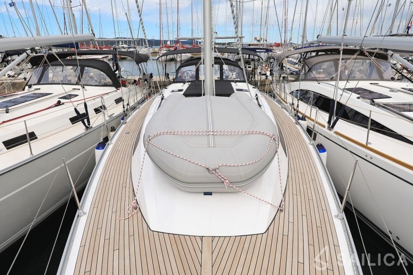 Bavaria 46 Cruiser - Yacht Charter Sailica