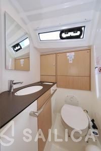 Bavaria 46 Cruiser - Yacht Charter Sailica
