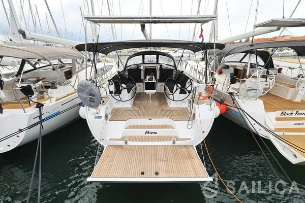 Bavaria 46 Cruiser - Yacht Charter Sailica