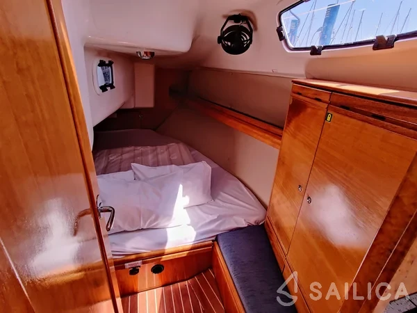 Bavaria 31 Cruiser - Yacht Charter Sailica