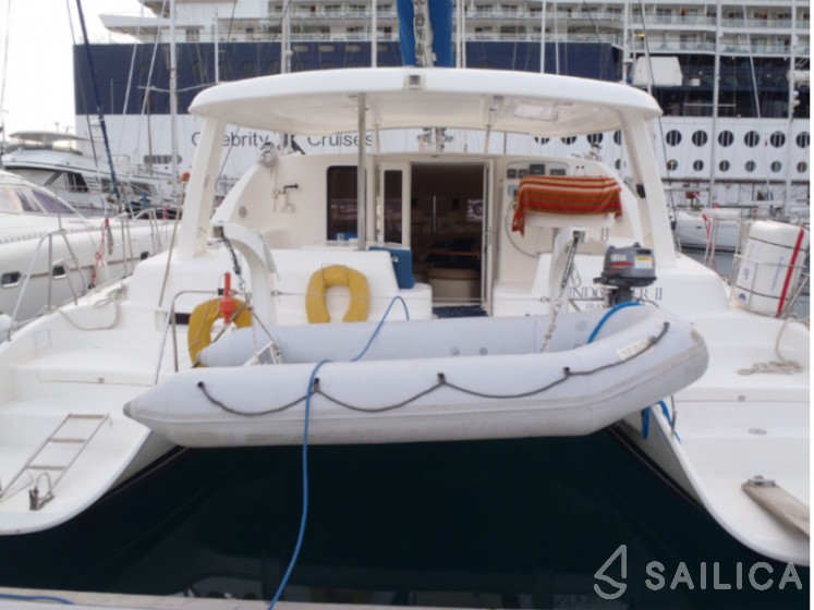 Leopard 4300 - Yacht Charter Sailica