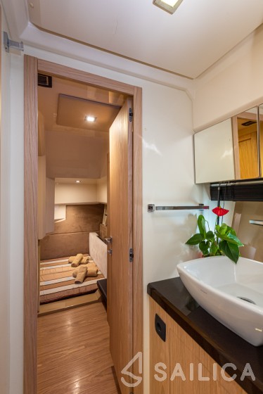 Sessa C35 - Yacht Charter Sailica