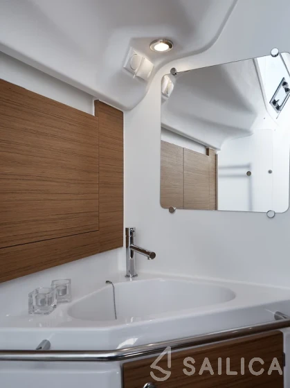 Elan 45 Impression - Yacht Charter Sailica
