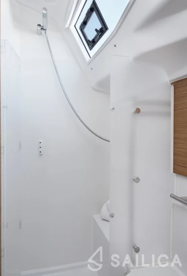 Elan 45 Impression - Yacht Charter Sailica