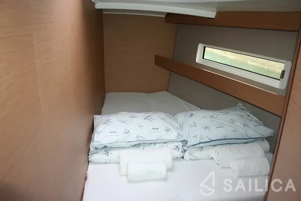 Sun Odyssey 440 - Yacht Charter Sailica