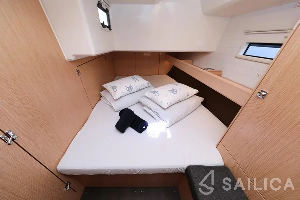 Bavaria 46 Cruiser - Yacht Charter Sailica