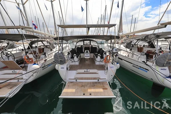 Bavaria 46 Cruiser - Yacht Charter Sailica