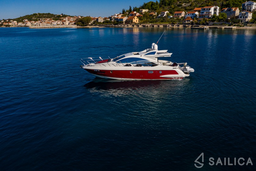 Azimut 43 - Yacht Charter Sailica