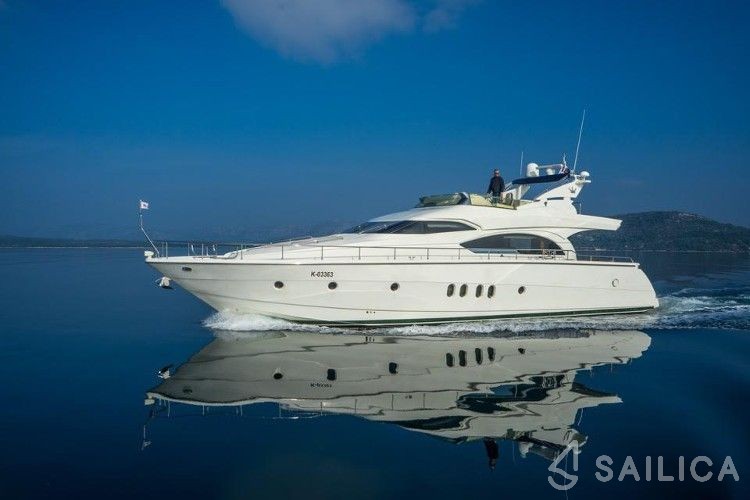 Dominator 65 - Yacht Charter Sailica