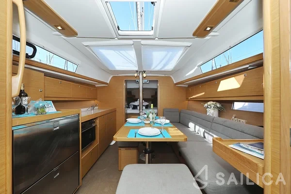Dufour 382 GL - Yacht Charter Sailica