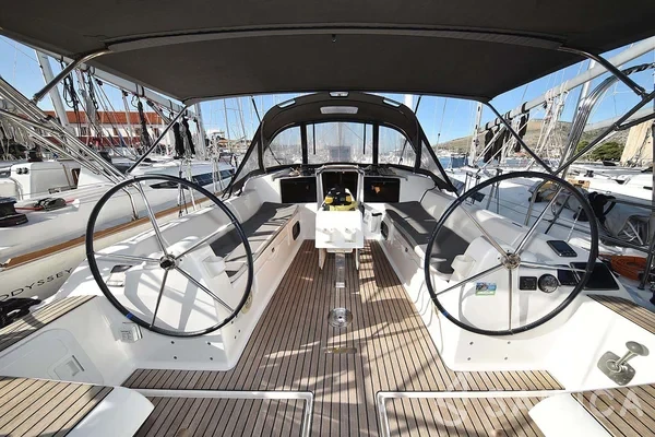 Dufour 382 GL - Yacht Charter Sailica
