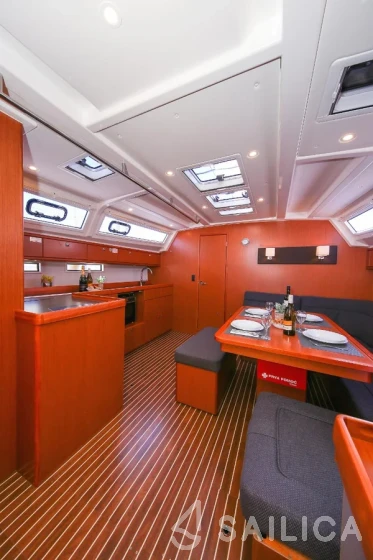 Bavaria 46 Cruiser - Yacht Charter Sailica