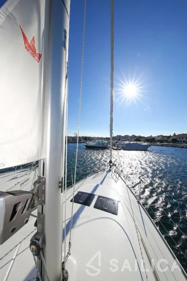 Bavaria 46 Cruiser - Yacht Charter Sailica