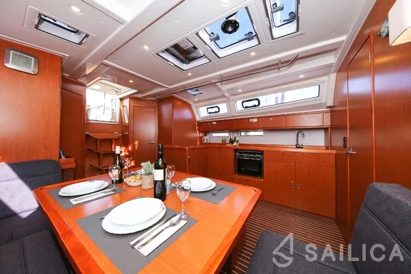 Bavaria 46 Cruiser - Yacht Charter Sailica