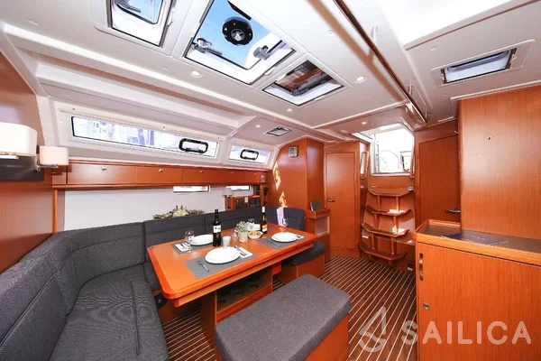 Bavaria 46 Cruiser - Yacht Charter Sailica