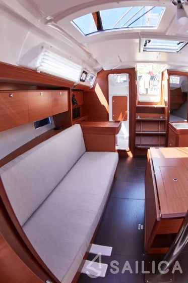 Dufour 360 GL - Yacht Charter Sailica