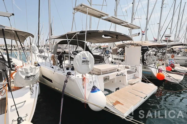 Dufour 56 Exclusive - Yacht Charter Sailica