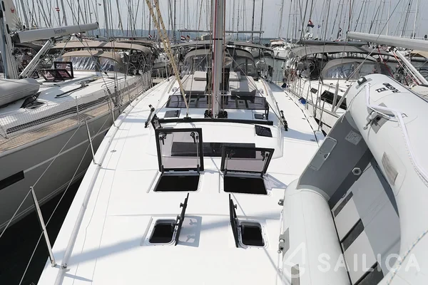 Dufour 56 Exclusive - Yacht Charter Sailica