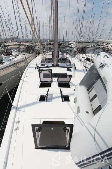 Dufour 56 Exclusive - Yacht Charter Sailica