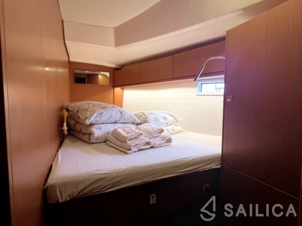 Bavaria 46 Cruiser - Yacht Charter Sailica