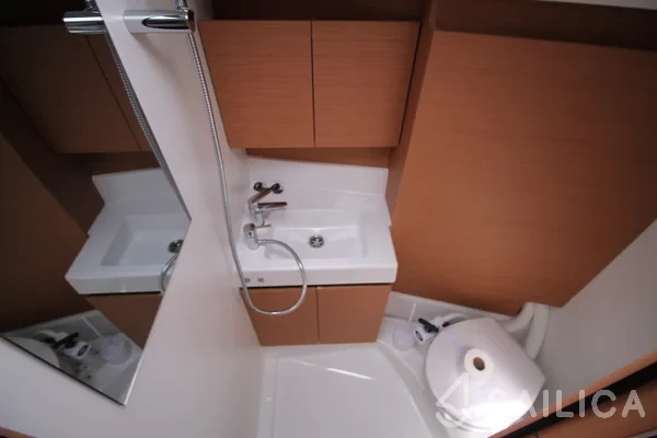 Sun Odyssey 380 - Yacht Charter Sailica