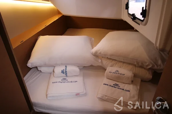 Sun Odyssey 380 - Yacht Charter Sailica