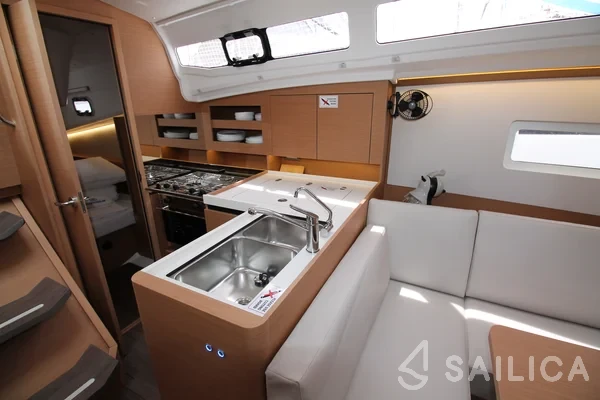 Sun Odyssey 380 - Yacht Charter Sailica