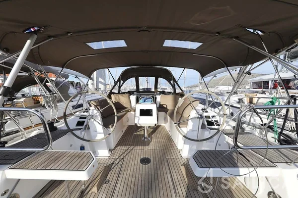 Bavaria C38 - Yacht Charter Sailica