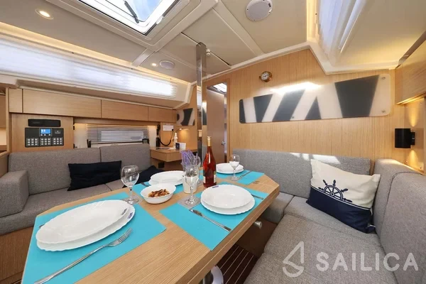 Bavaria C38 - Yacht Charter Sailica