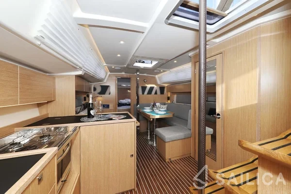 Bavaria C38 - Yacht Charter Sailica