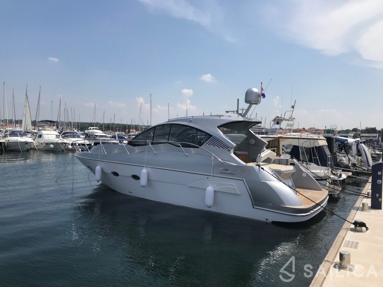 Mirakul 40 - Yacht Charter Sailica