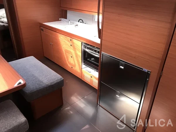 Dufour 460 GL - Yacht Charter Sailica