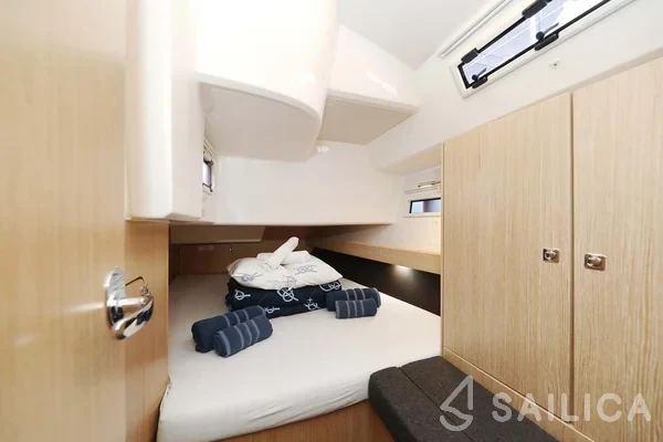 Bavaria Cruiser 41 Style - Yacht Charter Sailica