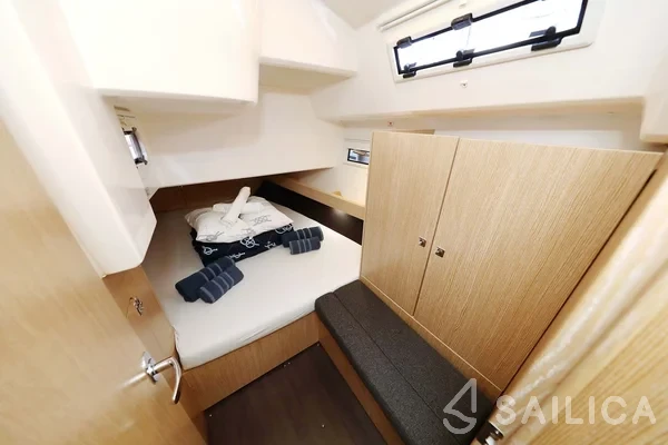 Bavaria Cruiser 41 Style - Yacht Charter Sailica