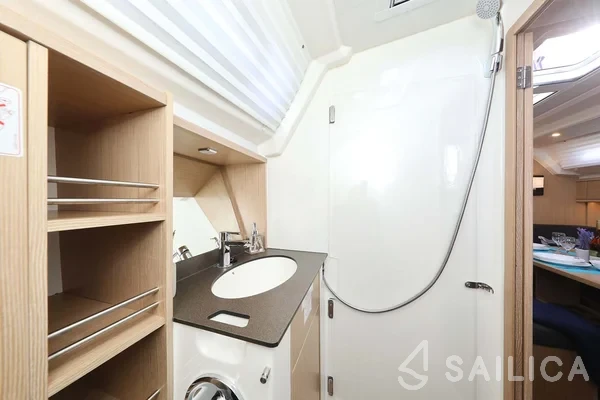 Bavaria Cruiser 41 Style - Yacht Charter Sailica