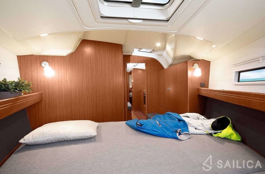 Bavaria Cruiser 41 Style - Yacht Charter Sailica