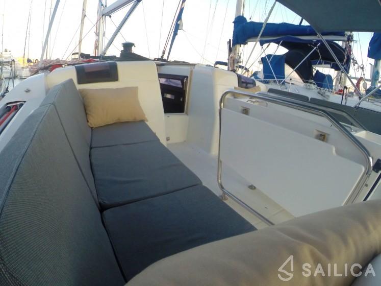Sun Odyssey 439 - Yacht Charter Sailica