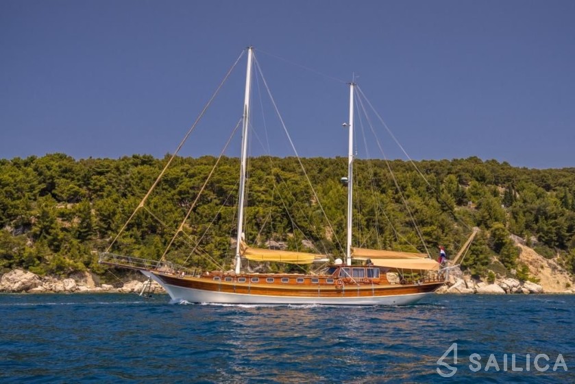 Gulet - Yacht Charter Sailica