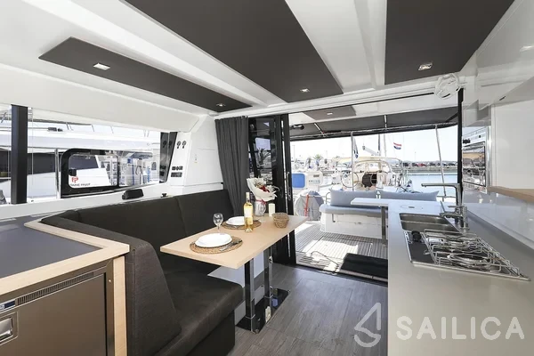 MY 37 - Yacht Charter Sailica