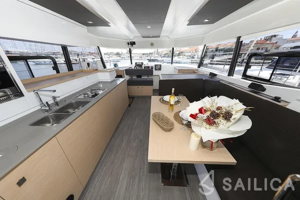 MY 37 - Yacht Charter Sailica