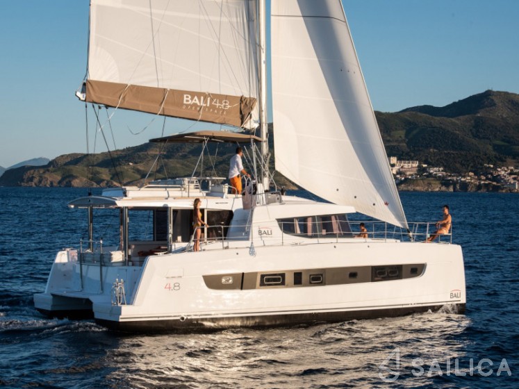 Bali 4.8  - Yacht Charter Sailica