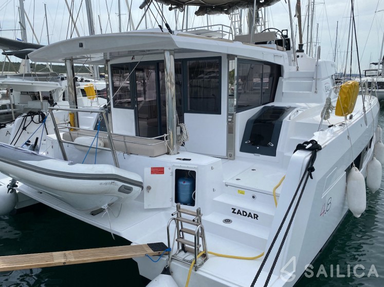 Bali 4.8  - Yacht Charter Sailica