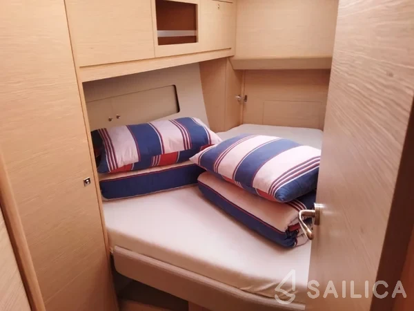 Dufour 470 - Photo #97 Dufour 470 - Yacht Charter Sailica