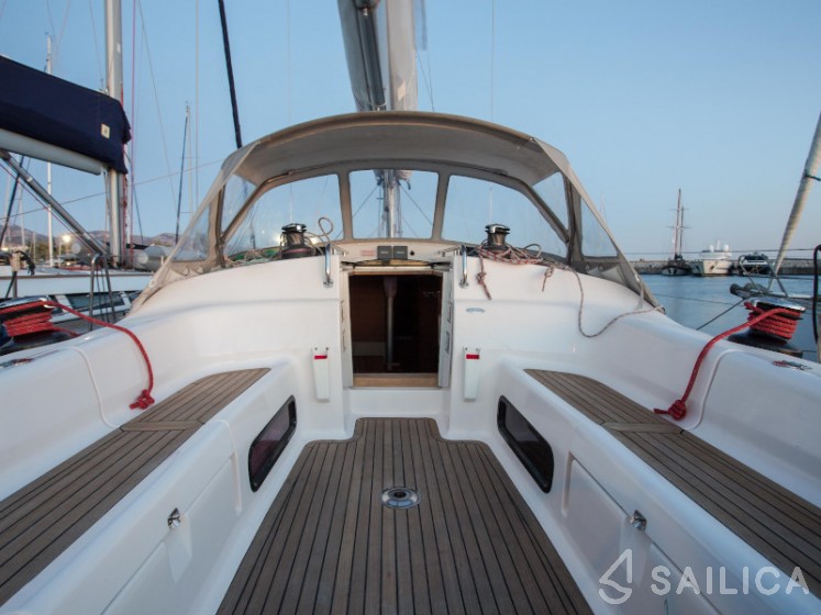 Salona 44 - Yacht Charter Sailica