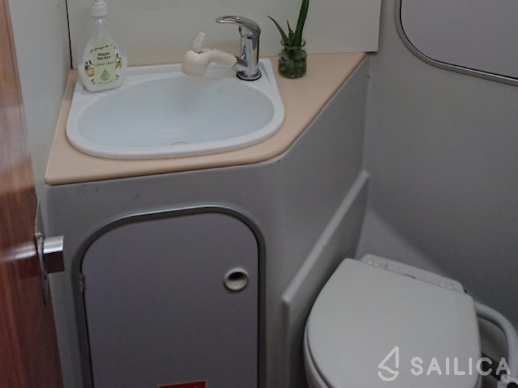 Gib Sea 352 - Yacht Charter Sailica