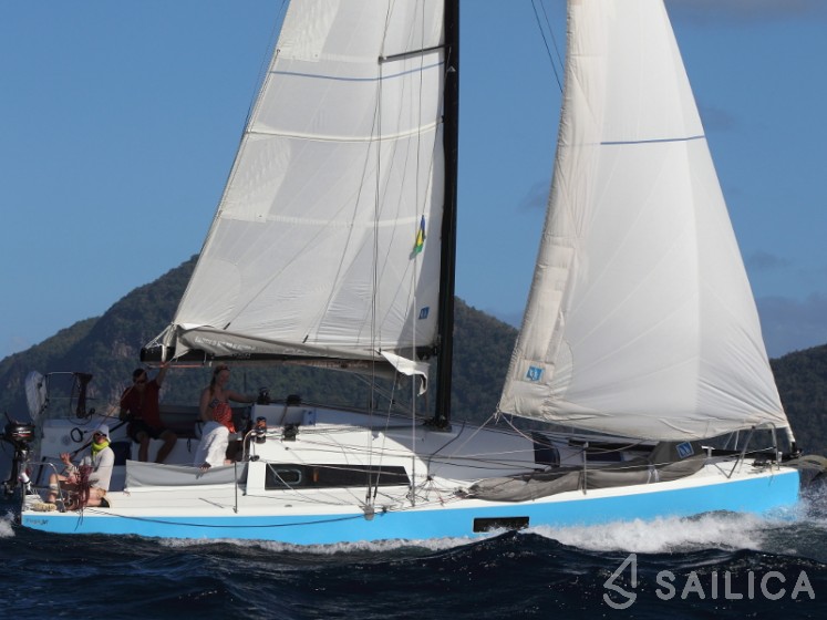 Pogo 30 - Yacht Charter Sailica