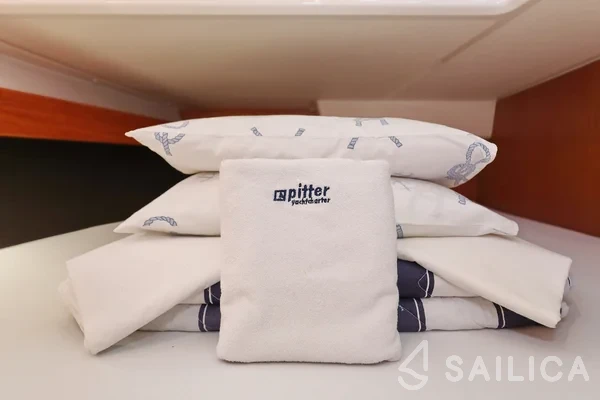 Bavaria 41 Cruiser - Yacht Charter Sailica