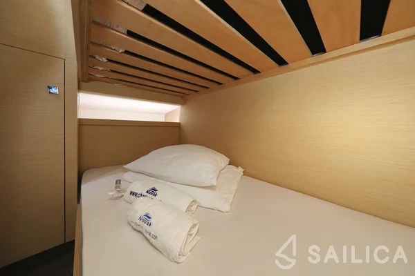 Saona 47 - Photo #91 Saona 47 - Yacht Charter Sailica