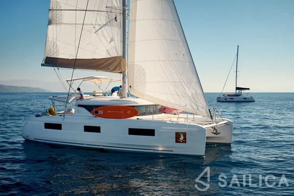 Lagoon 46  - Photo #41 Lagoon 46  - Yacht Charter Sailica